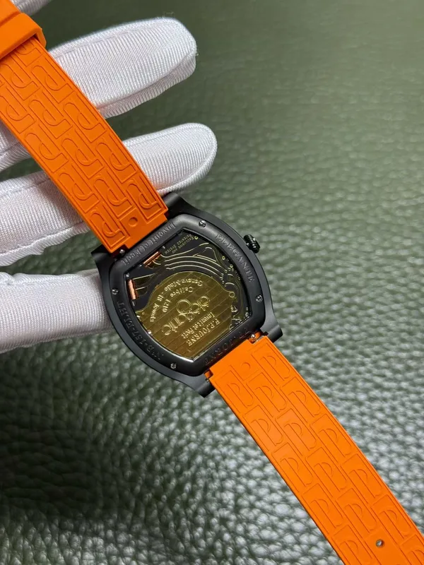 Élégante 48 mm replica, white dial, black case, orange rubber strap