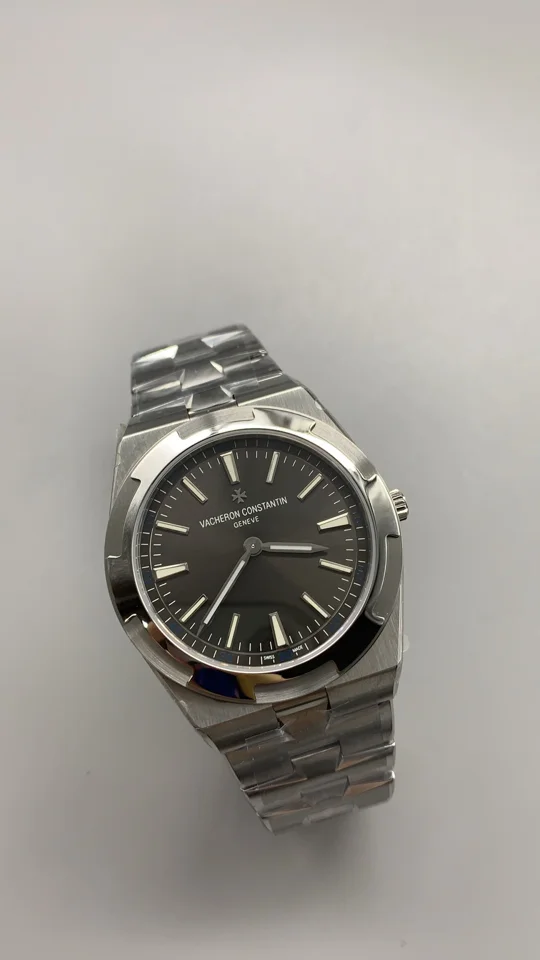 Overseas Ultra Thin 2000V, QC photograph 2