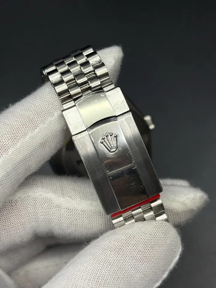 Datejust 126334, QC photograph 11
