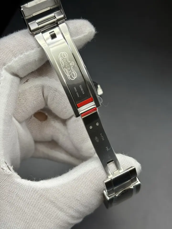 GMT Master II 126719BLRO Superman, QC photograph 13