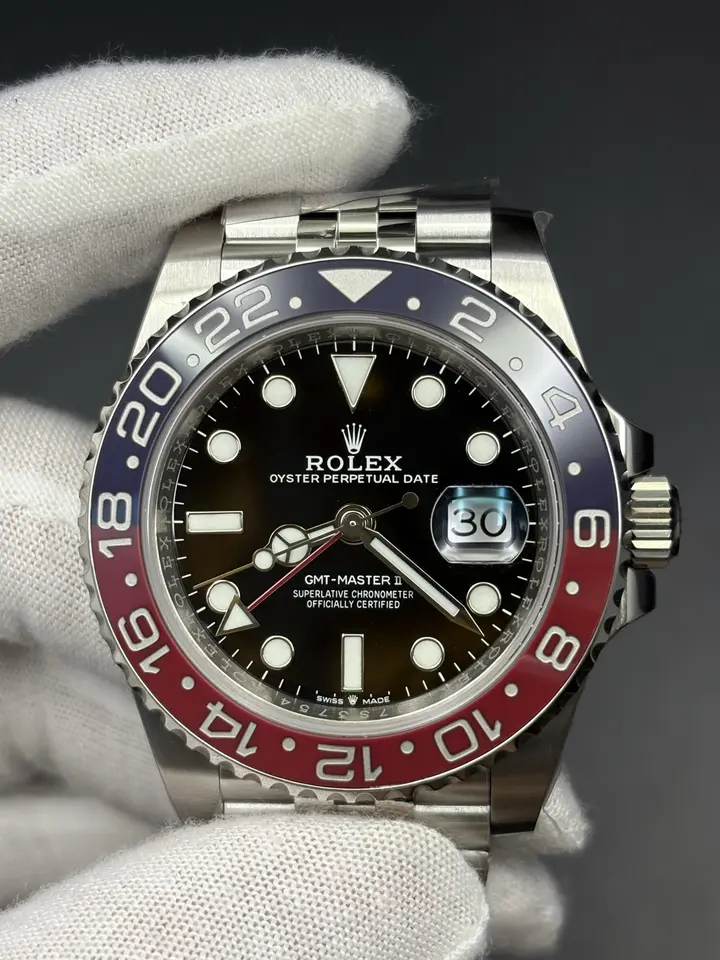 GMT Master II 124710BLRO Pepsi, QC photograph 5