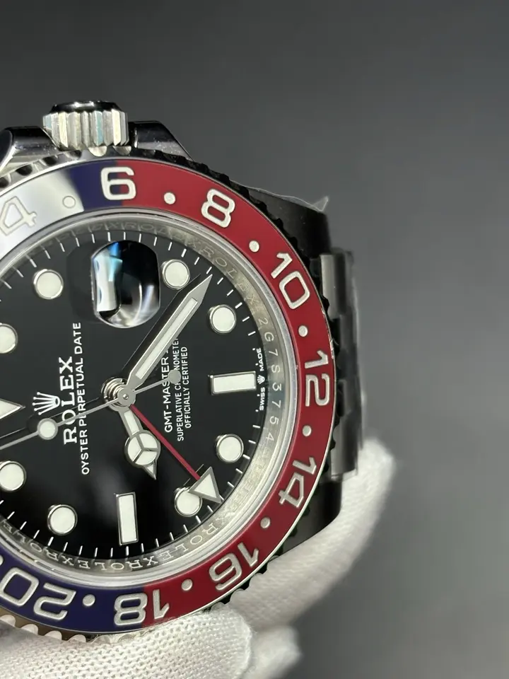 GMT Master II 124710BLRO Pepsi, QC photograph 7