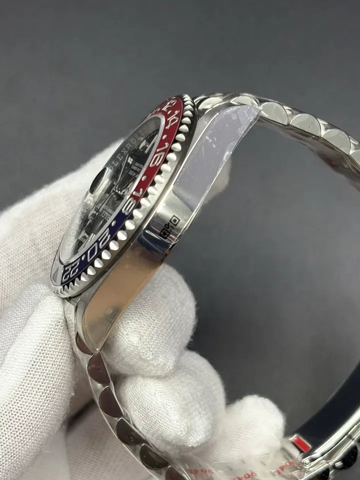 GMT Master II 124710BLRO Pepsi, QC photograph 8