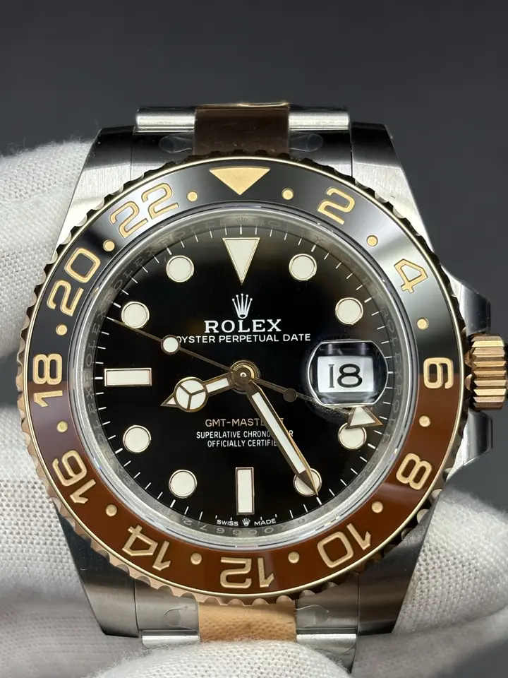 GMT Master II 126711CHNR Root Beer, QC photograph 2