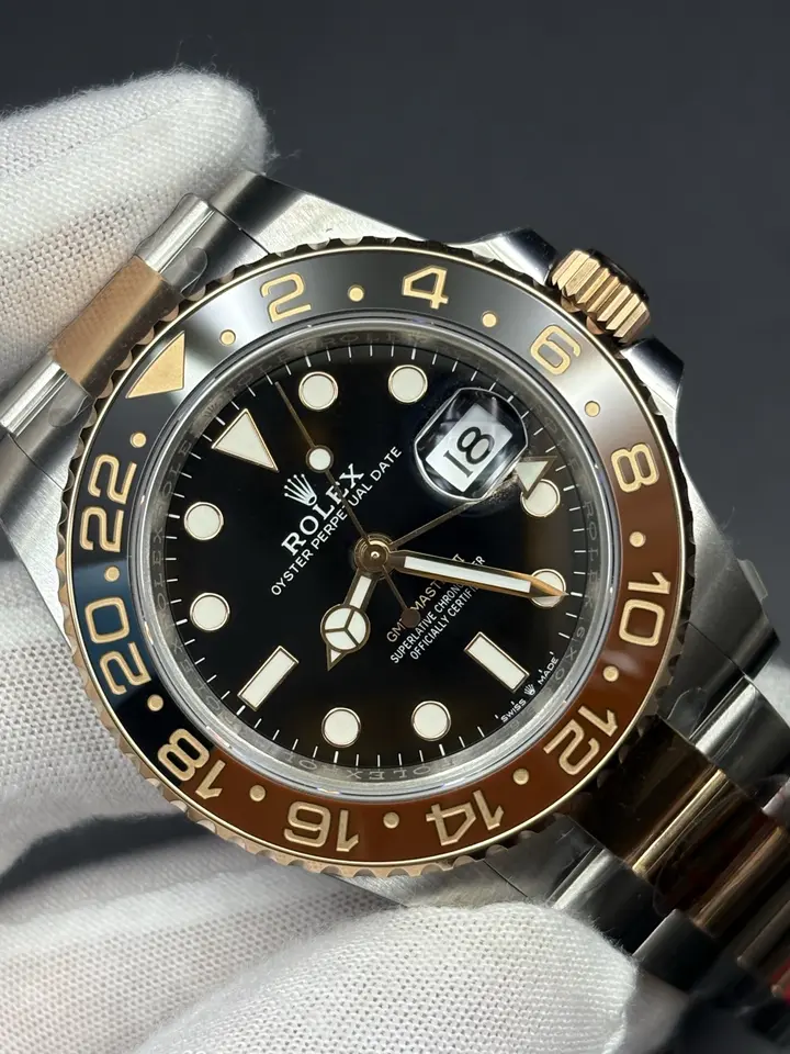 GMT Master II 126711CHNR Root Beer, QC photograph 4