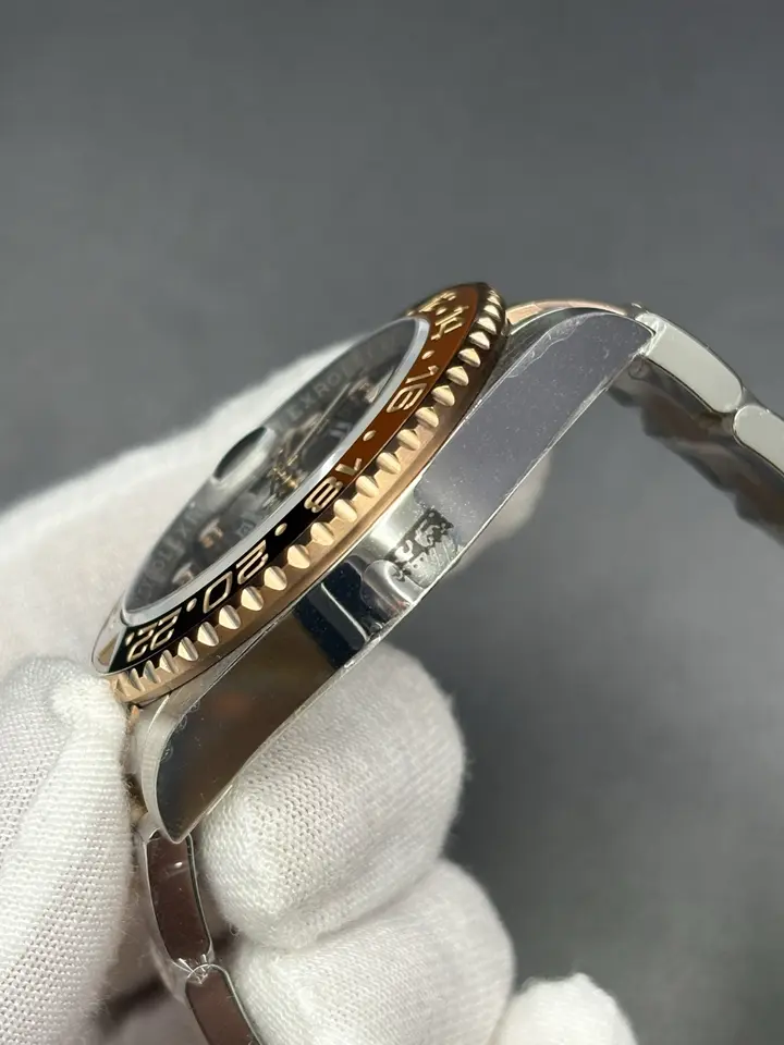 GMT Master II 126711CHNR Root Beer, QC photograph 7