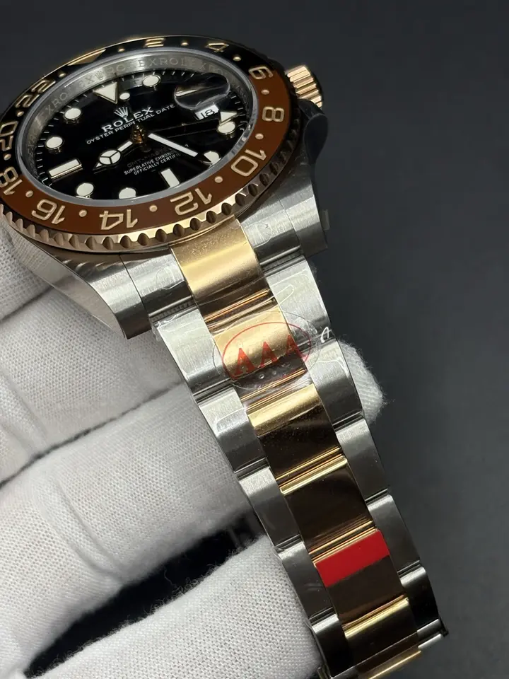 GMT Master II 126711CHNR Root Beer, QC photograph 9