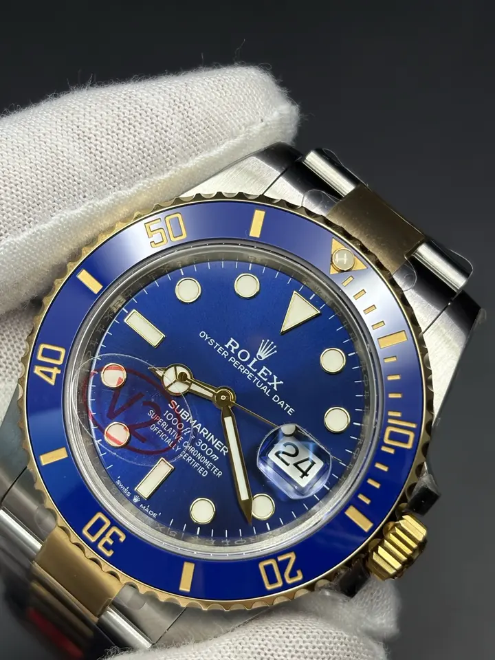 Submariner 126613LB Bluesy, QC photograph 3