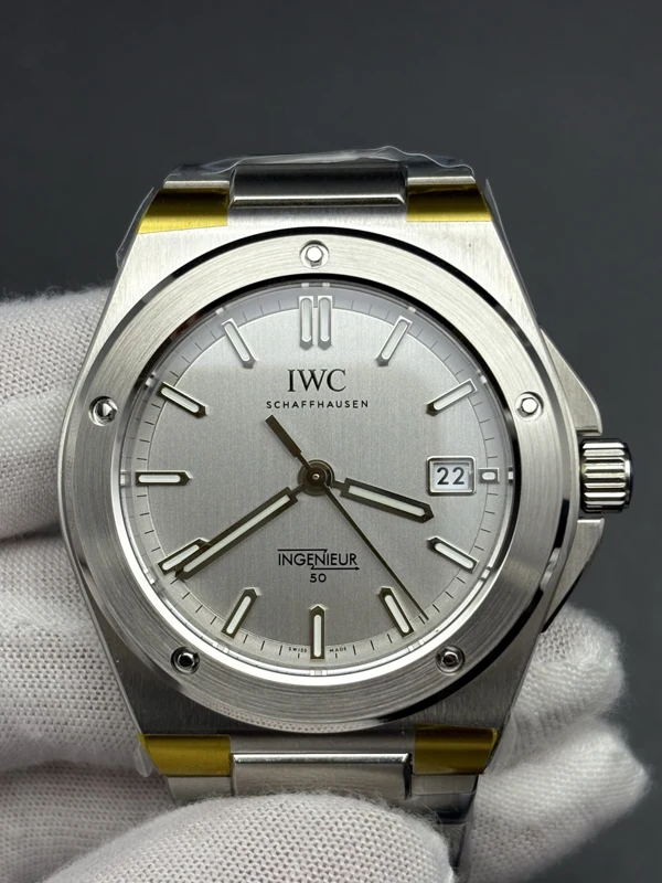 Straight-on view of the grey anniversary dial