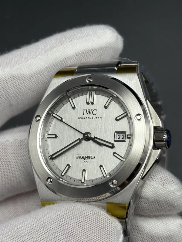 Anniversary dial viewed from the crown side