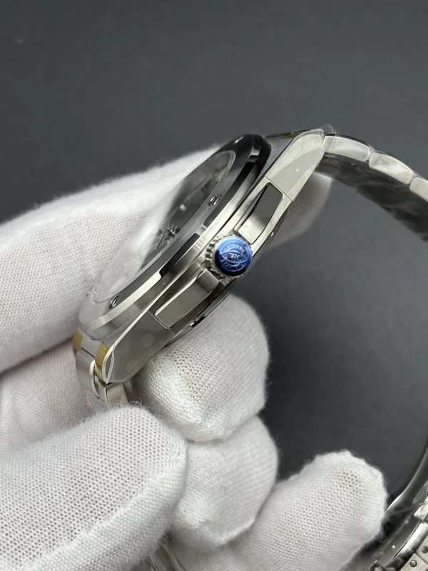 Crown-side case profile