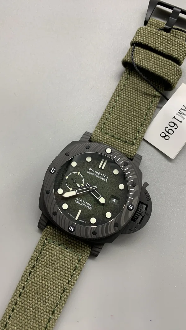 VSF Submersible Marina Militare PAM1698, carbon case, green gradient dial, dial, angled from the left
