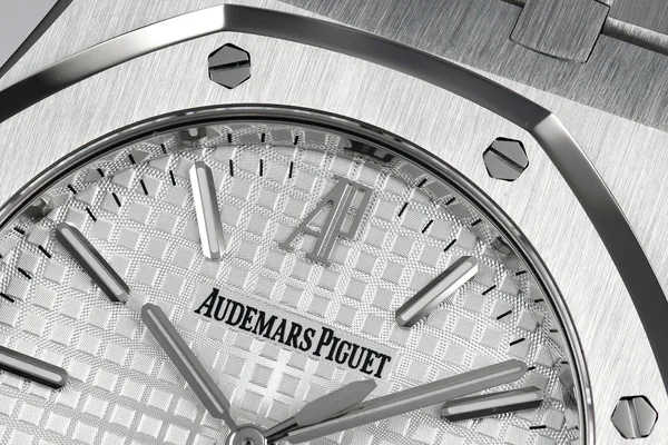 ZF Royal Oak 15300ST, silver-white dial, dial close-up