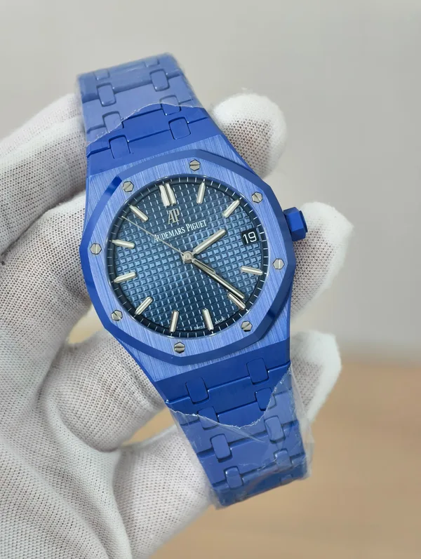ZF Royal Oak 15500 Full Ceramic, blue ceramic, blue dial, front view