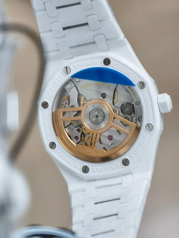 ZF Royal Oak 15500 Full Ceramic, white ceramic, white dial, display caseback and movement
