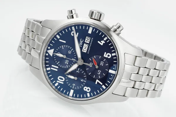 APSF Pilot's Chronograph 41, blue dial, steel bracelet, case and pushers, three-quarter view