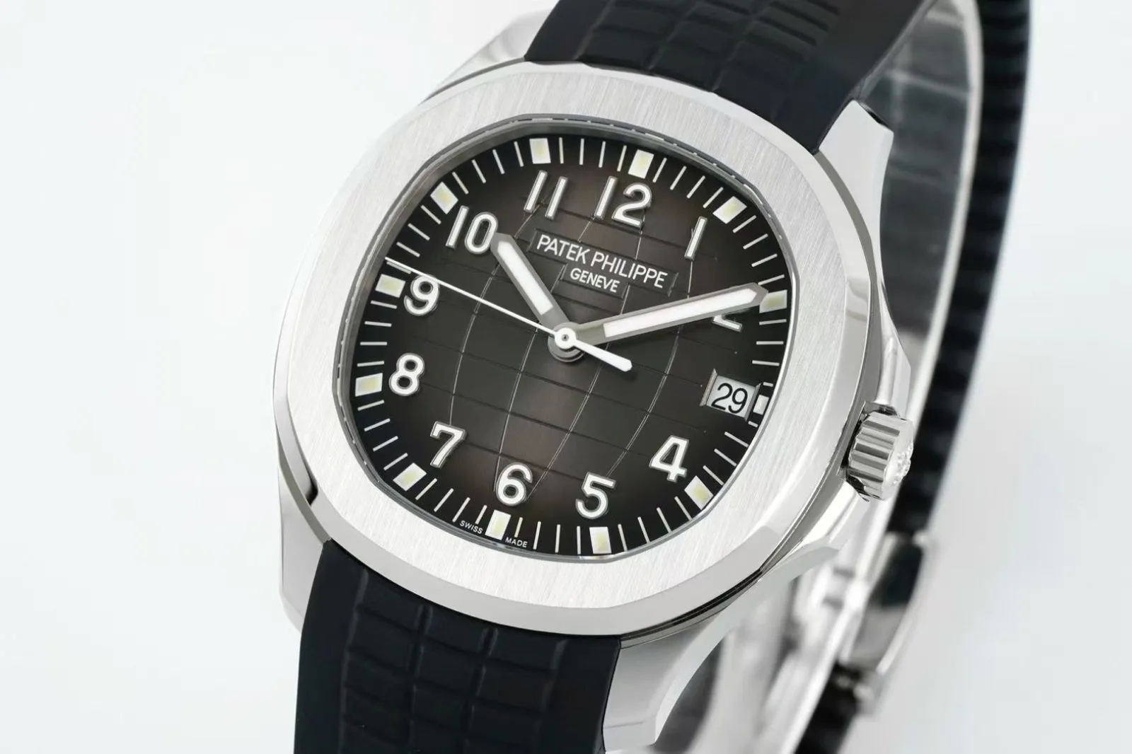 DDF Aquanaut 5167A, black embossed dial with applied numerals, steel case, black strap, angled view