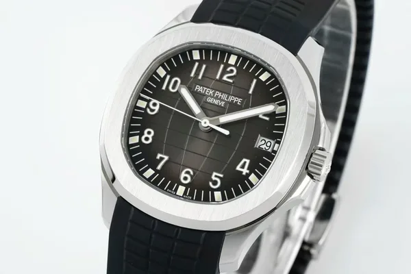 DDF Aquanaut 5167A, black embossed dial with applied numerals, steel case, black strap, angled view