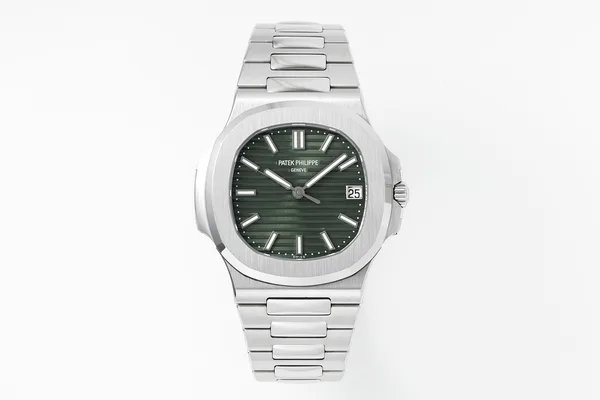 DDF Nautilus 5711/1A, olive green dial, front view