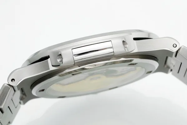 DDF Nautilus 5711/1A, white dial, case side and bracelet