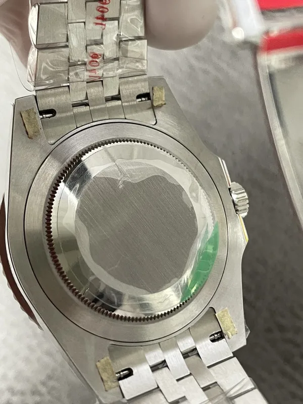 Rich Factory GMT-Master II 126710BLRO Pepsi, jubilee-style bracelet, caseback