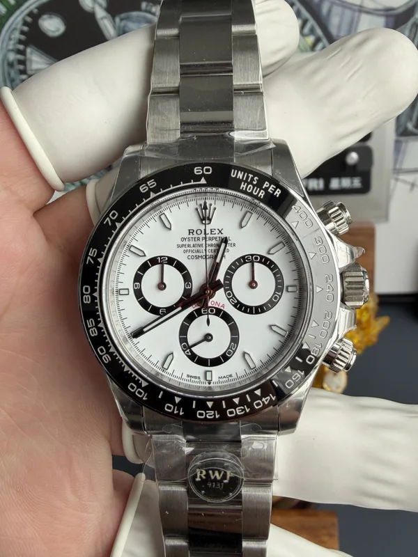 RW Factory Daytona 126500LN Panda, white dial, dial and bezel