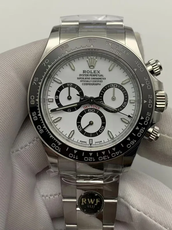 RW Factory Daytona 126500LN Panda, white dial, dial, angled