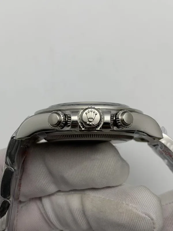 RW Factory Daytona 126500LN Panda, white dial, case profile, pusher side